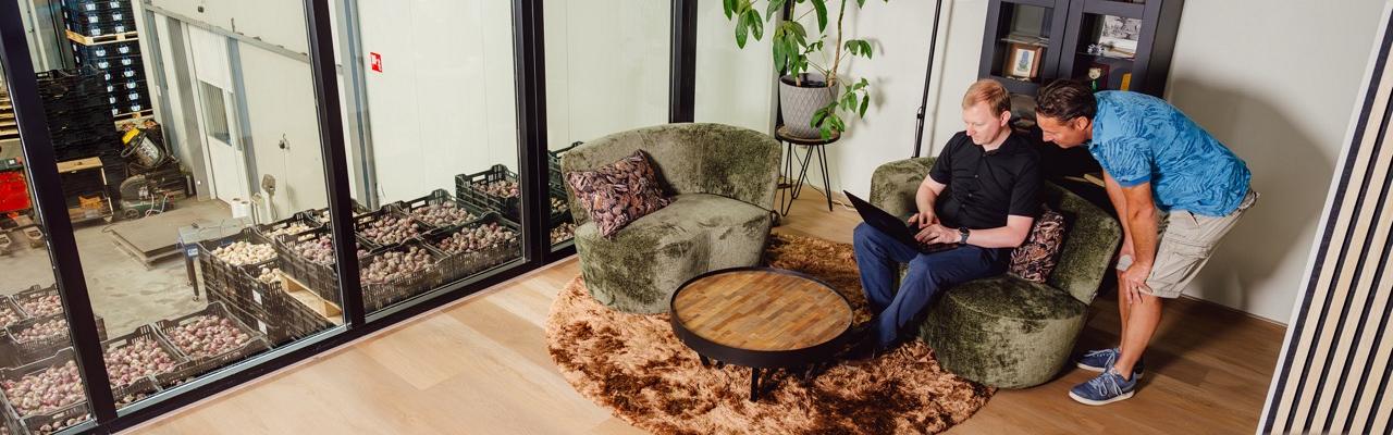 372 li8 0856 lilian fotografie smart bulb software bedrijfsfotografie drone 2024 09 05 verbeterd nr groot